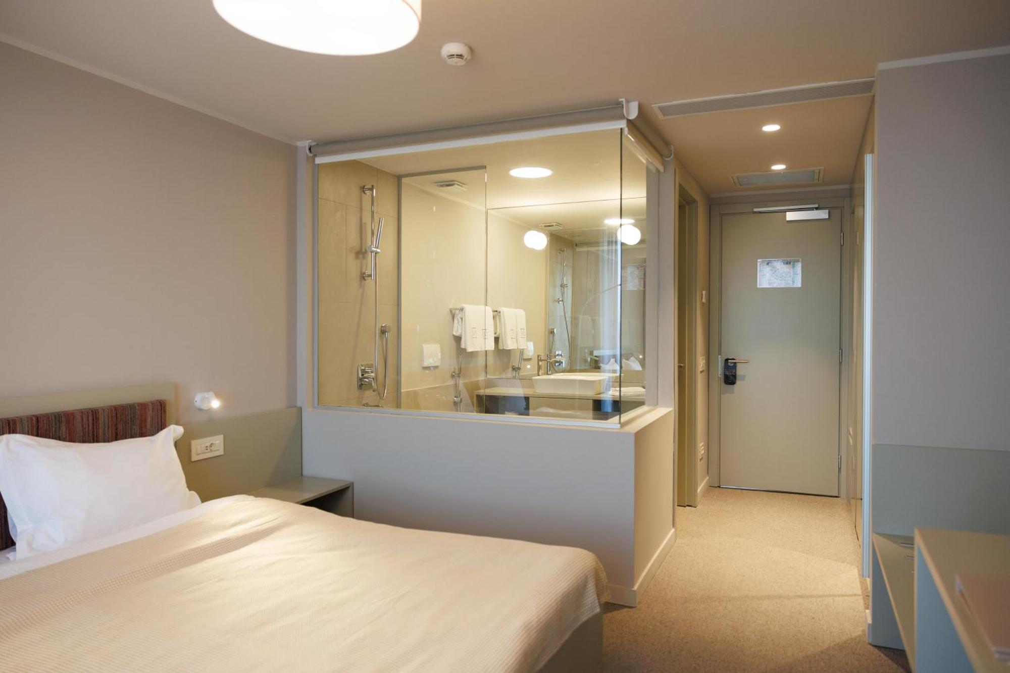 Millennium Hub & Hotel コンスタンツァ エクステリア 写真